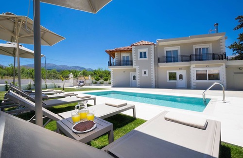 Apokoronas Villa | MM Villa with 3 BD, 2 BA, private pool