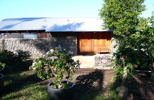 Holualoa House | Mo Snell's Coffee Farm House