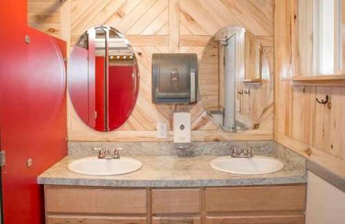 Moab South Valley House | Moab RV Resort Family Tipi OK1