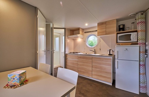 Mens RV Rental | Mobile Home "3 Personnes 204' with Shared Pool & Shared Terrace