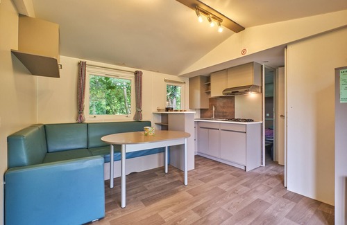 Mens RV Rental | Mobile Home "4 Personnes 207" with Shared Pool & Private Terrace