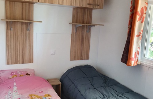 Saint-Julien-en-Born House | Mobile Home