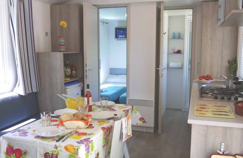 Balatonfured House | Mobilehome with modern design