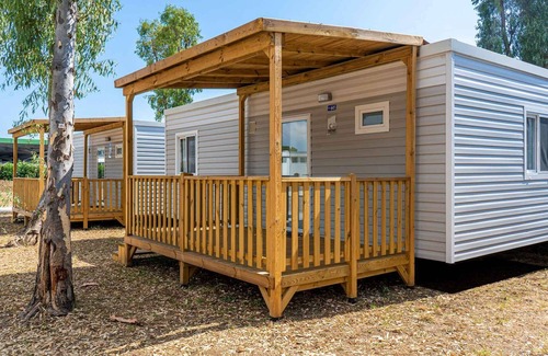 Zona XXXIV Casal Palocco House | Mobilehome with pool and restaurant