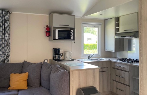 Les Mathes House | Mobilhome Amira 40m2 - Cc781 Les Charmettes 4 stars
