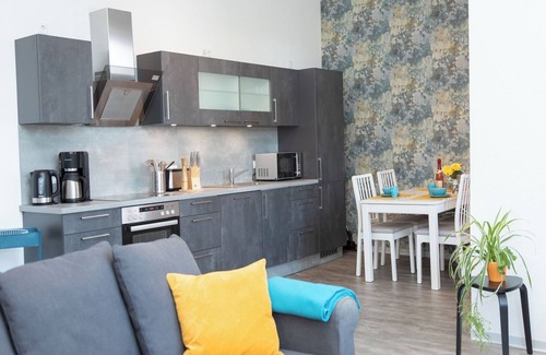 Apfelstadtaue Apartment | Moderne Ferienwohnung in Alter Villa am Rande des Thüringer Waldes