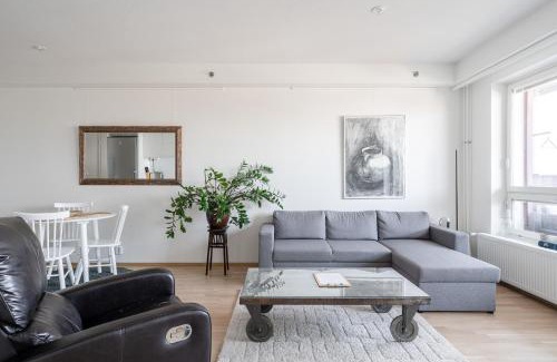 Tampere Apartment | Modern 1BR Apt with Amazing Views, Balcony & Sauna