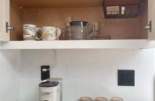 San Jose House | Modern 2 Bedroom 2 Bath House With Botanic Large Garden, Deck and Backyard