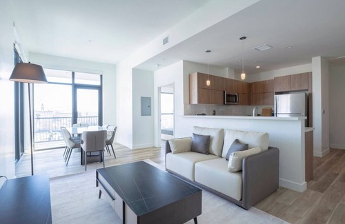 Wilshire Center Apartment | Modern 2BR in K-town (ID112)