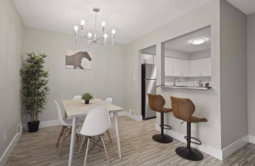 Rochester Apartment | Modern 2BR Retreat w/Pool & Gym | Near Downtown