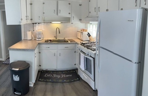Nazareth Apartment | Modern 3 Bedroom Apartment in Downtown Nazareth