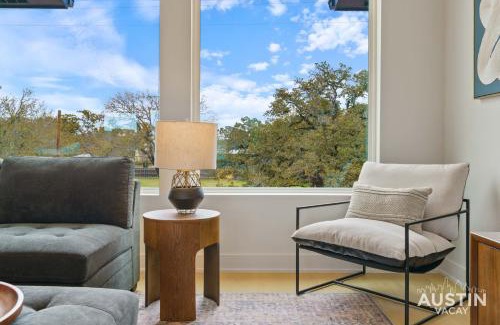 Lakeland Park Apartment | Modern 3BR 3BA in Steiner Ranch w Balcony Dining Yard w Grill by Austin Vacay