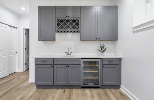 Chicago House | Modern 4-Bedroom Home – Newly Built - Sleeps 10!