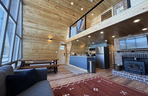 North Conway Cabin | Modern A-frame w Mountain Views - North Conway
