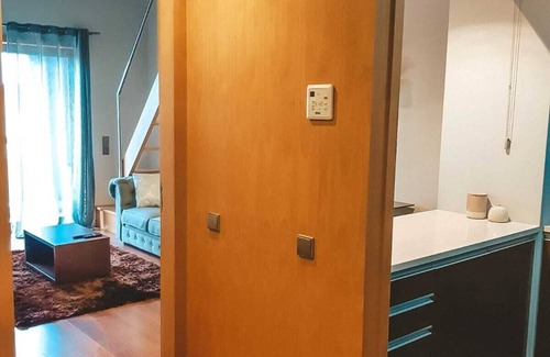 Porto Apartment | Modern and conveniently located duplex apartment in Oporto