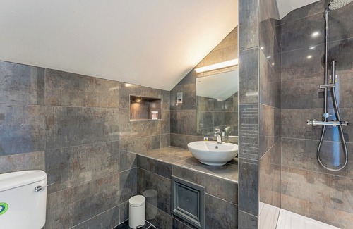 Woolacombe Ski Chalet | Modern and contemporary brick-built lodge.
