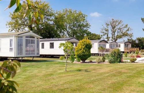 Kilgetty House | Modern and contemporary caravan.