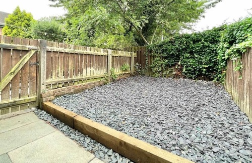Offerton House | Modern and cosy terrace