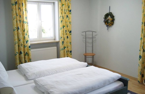 Bad Birnbach Apartment | Modern and friendly furnished apartment (46sqm) with separate living room and bedroom