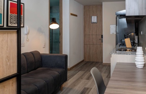 Chico Reservado Apartment | Modern and Luxury Loft close 93 Park/Virrey Park