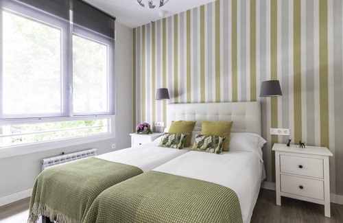 Indautxu Apartment | Modern and Spacious in the Centre