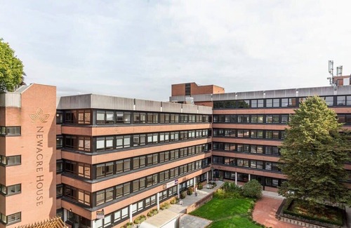 East Grinstead Apartment | Modern and Stylish Studio in East Grinstead