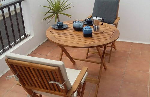 Playa Honda House | Modern apartment 50 meters from the beach of Playa honda, free Wi-Fi,