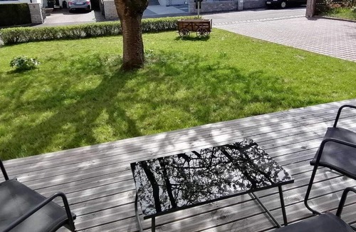 Sulzbach-Rosenberg Apartment | Modern apartment with terrace and garden - up to 6 persons