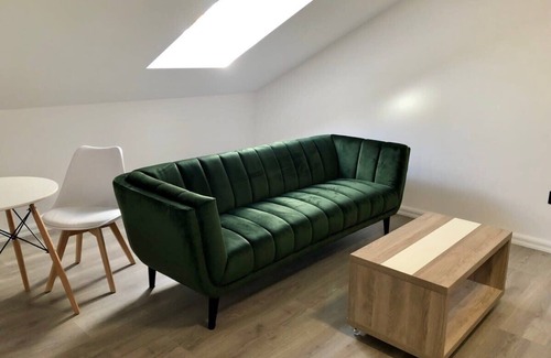 Dumbravita Apartment | Modern Apart in North Timisoara -PNM Residence D6