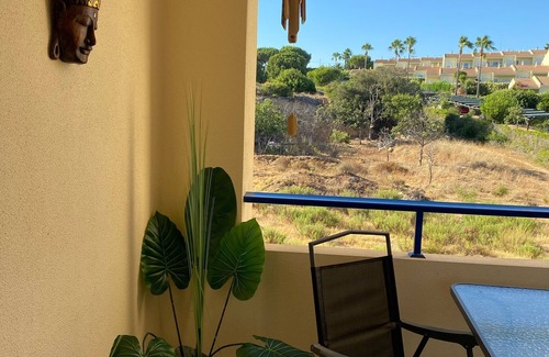 Alporchinhos Apartment | Modern Apartment - 1 bedroom - 4 guests - 5 minutes to beach