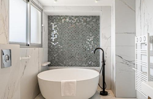 Pointe Croisette Apartment | Modern apartment - 3BR- 6P - Croisette Plage
