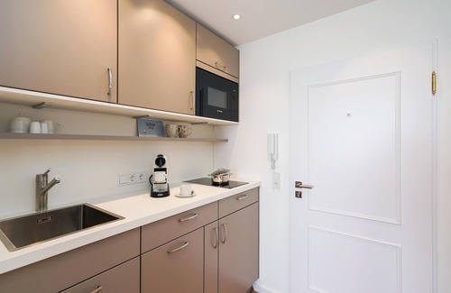 List Apartment | Modern apartment with terrace, unique sea view and WLAN. Pets allowed.