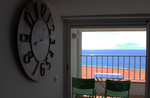 Sant Salvador Apartment | MODERN APARTMENT IN 1st SEA LINE WITH SEA AND MOUNTAIN VIEWS