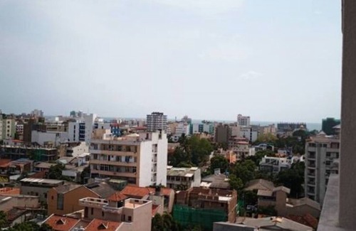 Wellawatta North Condo | Modern Apartment in Colombo 6 near Gale Rd