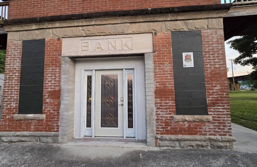 Rocky Top House | Modern Apartment in Historic Building