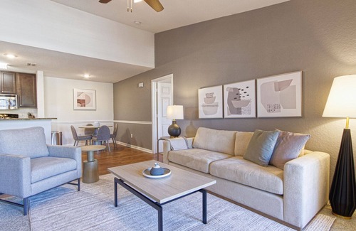 Citrus Park Apartment | Modern Apartment in Prime Location (ID8767X66)