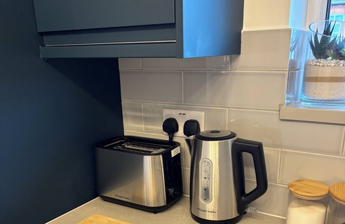 Penge and Cator Apartment | Modern Apartment in Penge - 3 Person