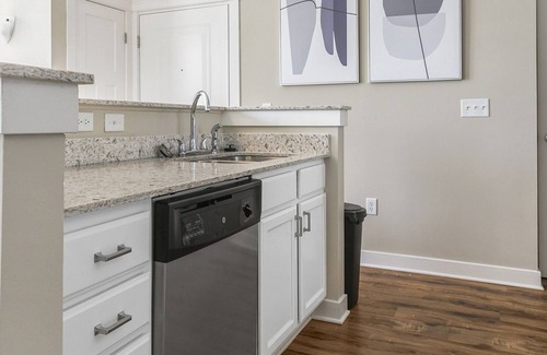 Fishers Apartment | Modern Apartment in Prime Location (ID9437X39)