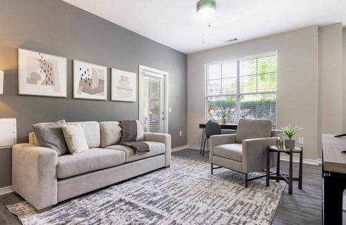 Southwest Raleigh Apartment | Modern Apartment in Prime Location (ID8636X41)