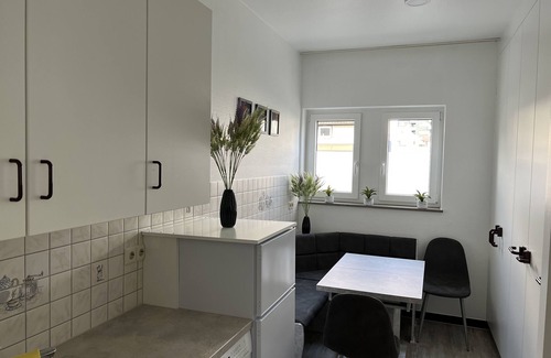 Goeppingen Apartment | Modern apartment in the center, connection to Stuttgart, Märklineum and EWS Arena.