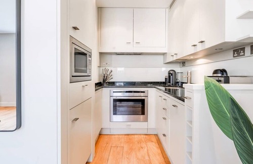 Covent Garden Apartment | Modern Apartment in the heart of Covent Garden