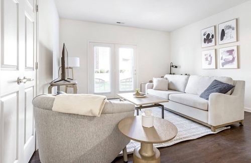 Fort Wayne Apartment | Modern Apartment in Prime Location (ID5753X83)