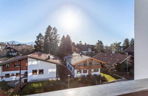 Seeon-Seebruck Apartment | Modern Apartment "Seebruck" with Balcony & Wi-Fi