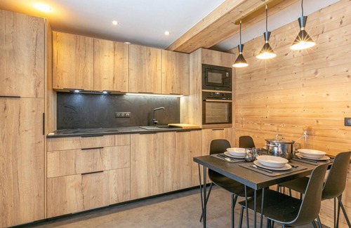 Val-d'Isere Apartment | Modern Apartment with WiFi, Dishwasher, and Balcony – Sleeps 5 in Val-d'Isère