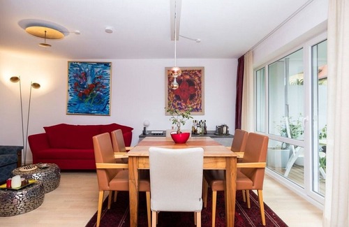 Obergiesing Condo | Modern apartment with a beautiful view