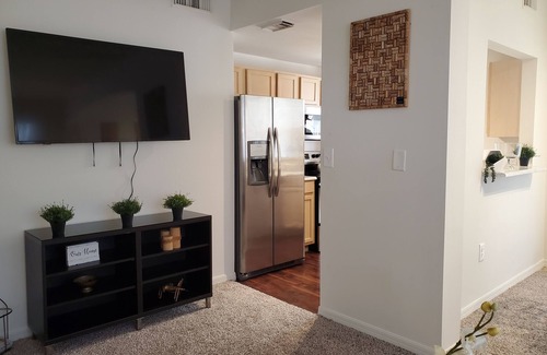 Fort Lauderdale Apartment | Modern Apt w/Marina view. WiFi, parking, tennis, playground and more!