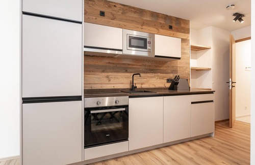 Hopfgarten Markt Apartment | Modern apartment – 500 m from the ski lift