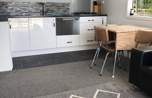 Riverton Cottage | Modern Bach with a Rural view