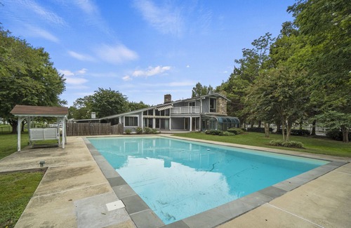 Deale House | Modern Bay Dream