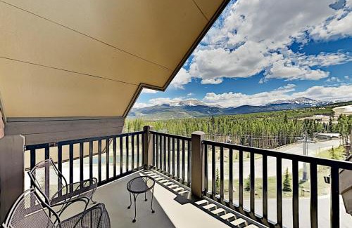 Breckenridge House | Modern Breckenridge Penthouse Ski In Ski Out